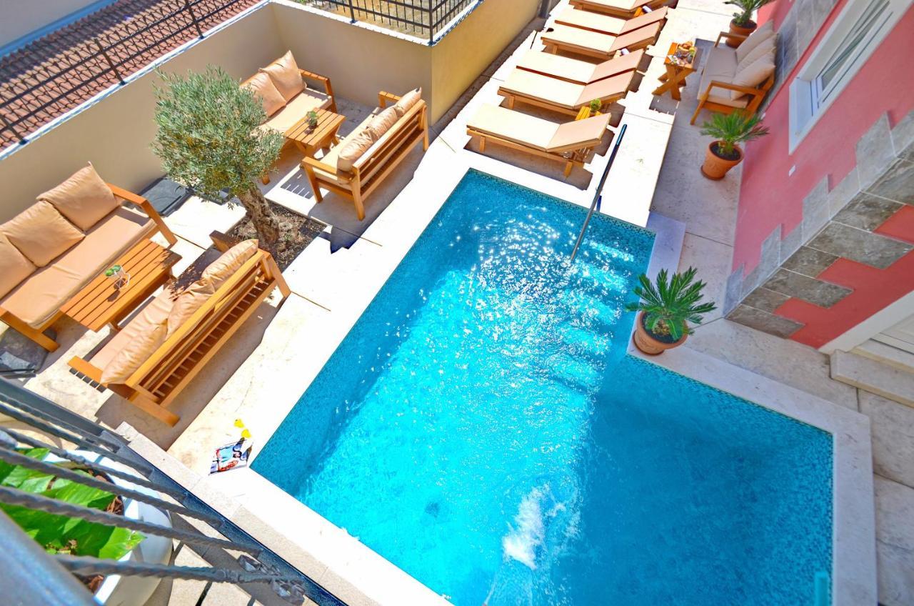 Apartments Lux S Tivat Kültér fotó