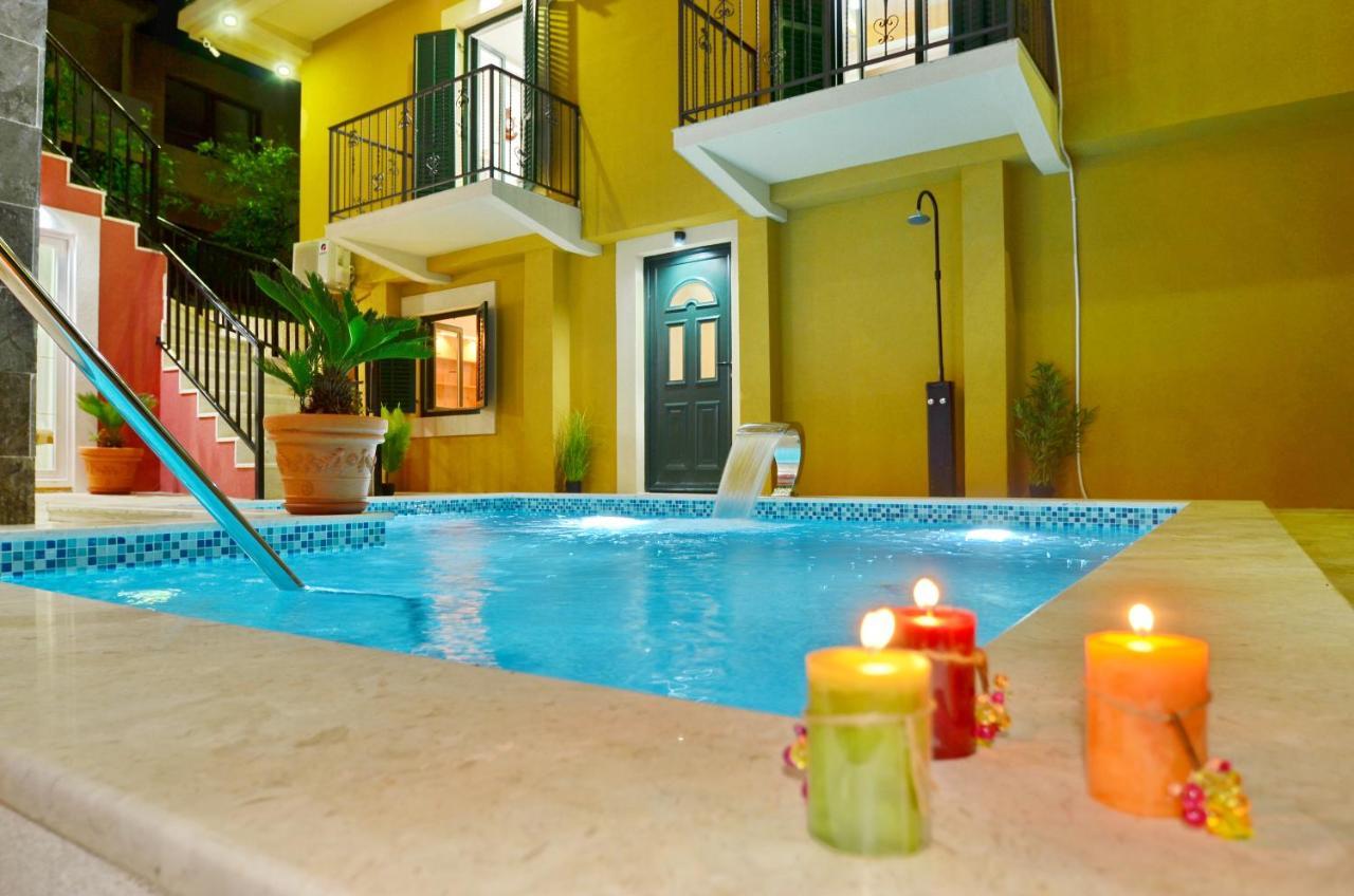 Apartments Lux S Tivat Kültér fotó