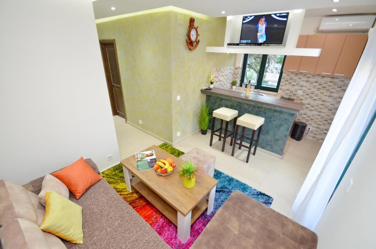 Apartments Lux S Tivat Kültér fotó