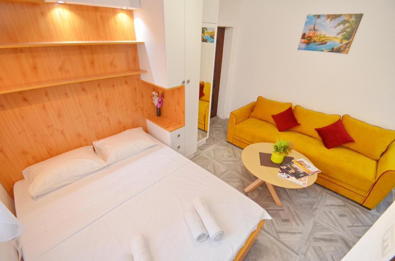 Apartments Lux S Tivat Kültér fotó
