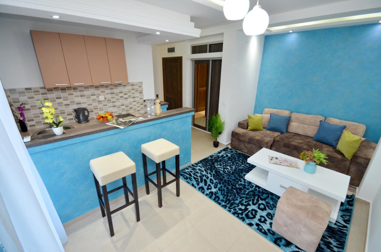 Apartments Lux S Tivat Kültér fotó