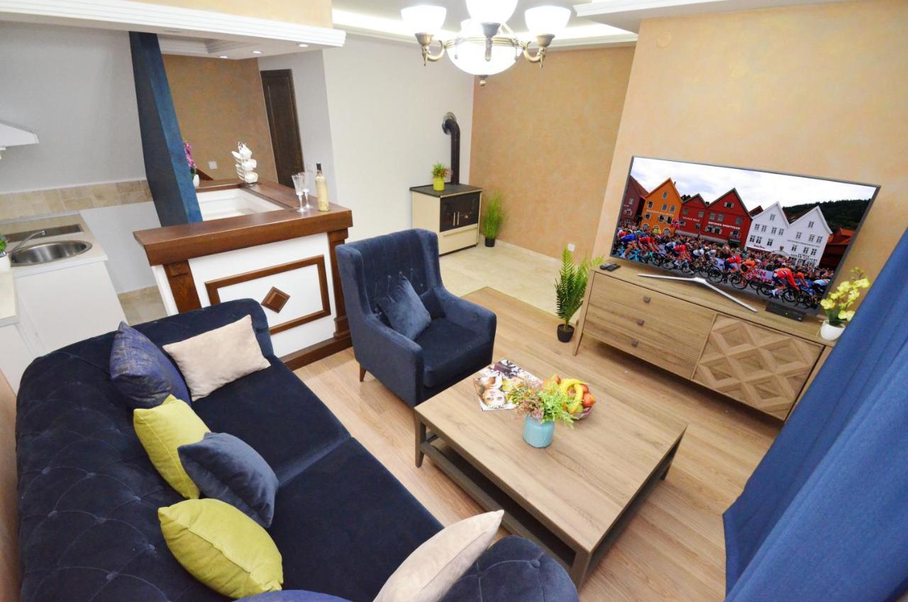 Apartments Lux S Tivat Kültér fotó