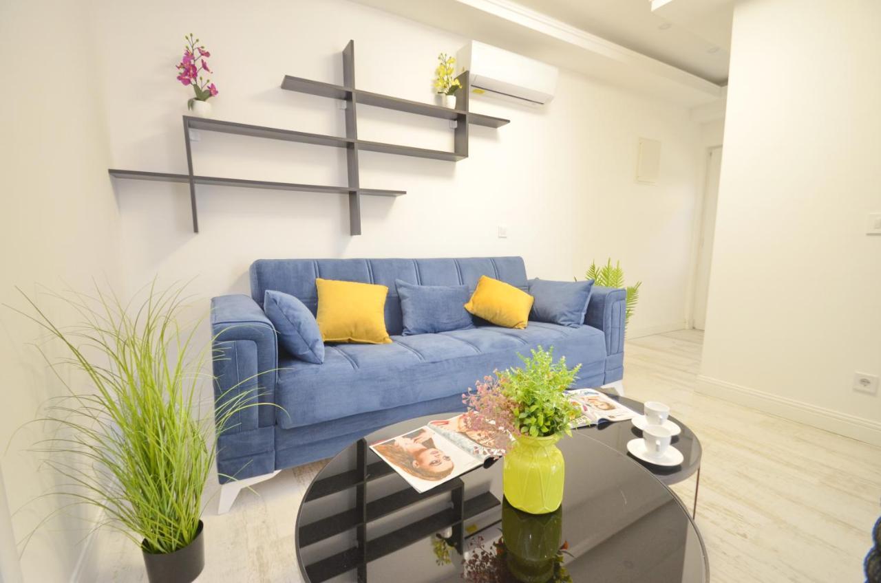Apartments Lux S Tivat Kültér fotó