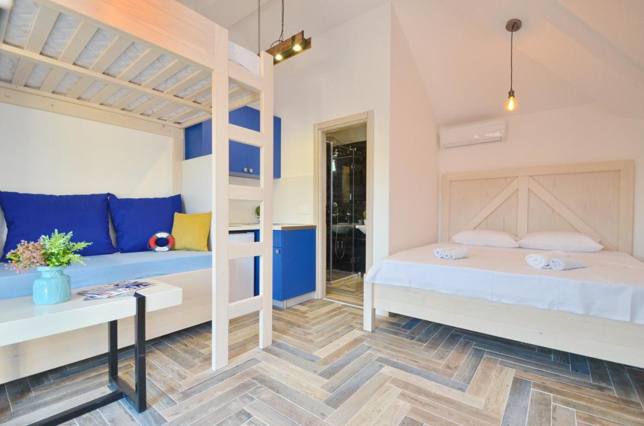 Apartments Lux S Tivat Kültér fotó