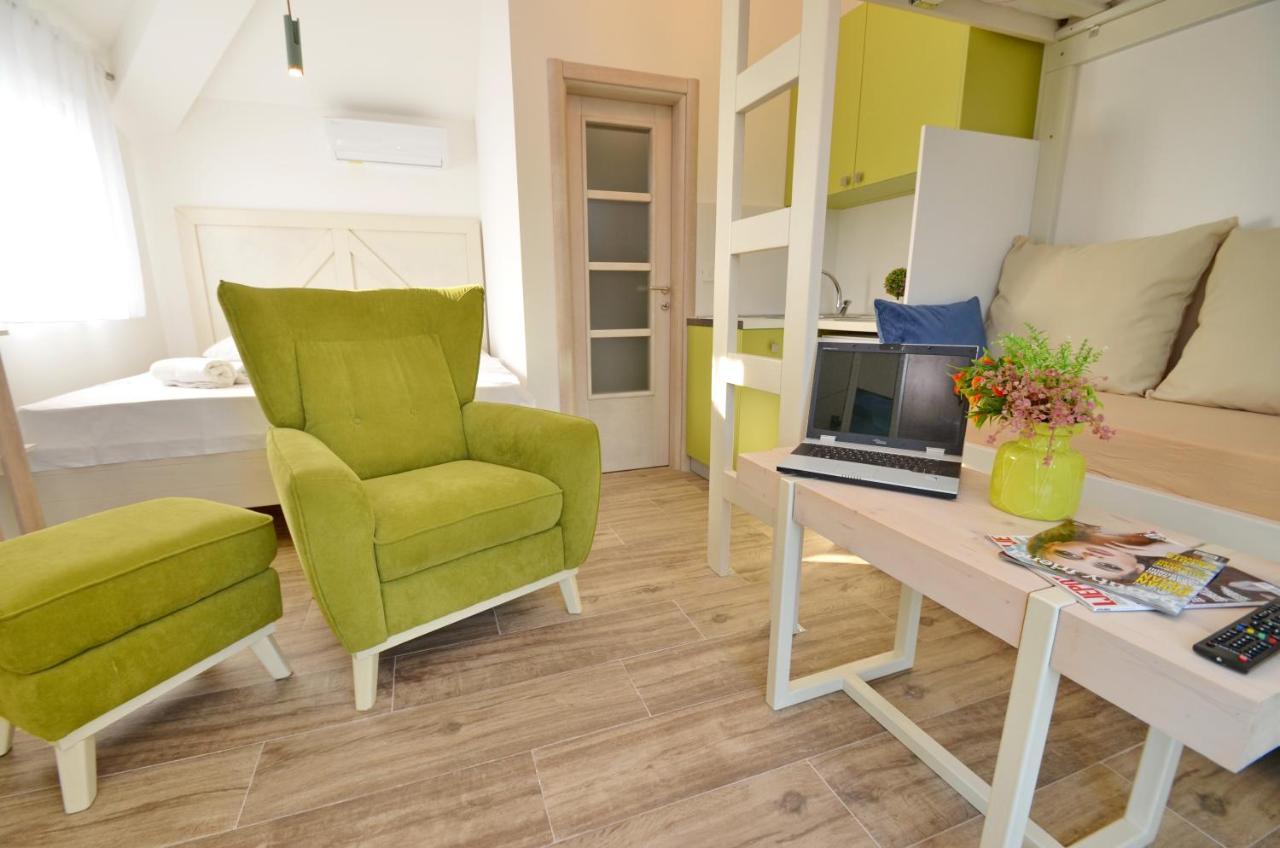 Apartments Lux S Tivat Kültér fotó