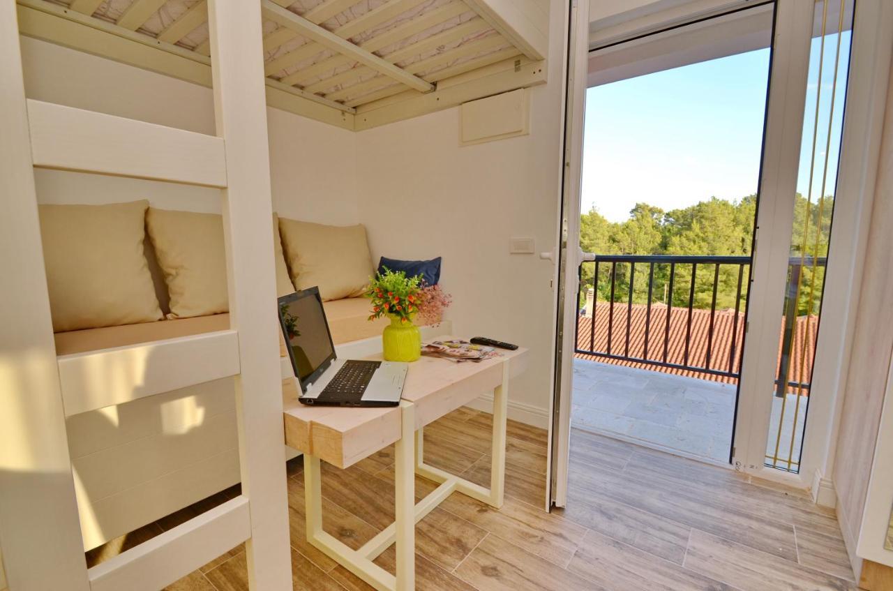 Apartments Lux S Tivat Kültér fotó